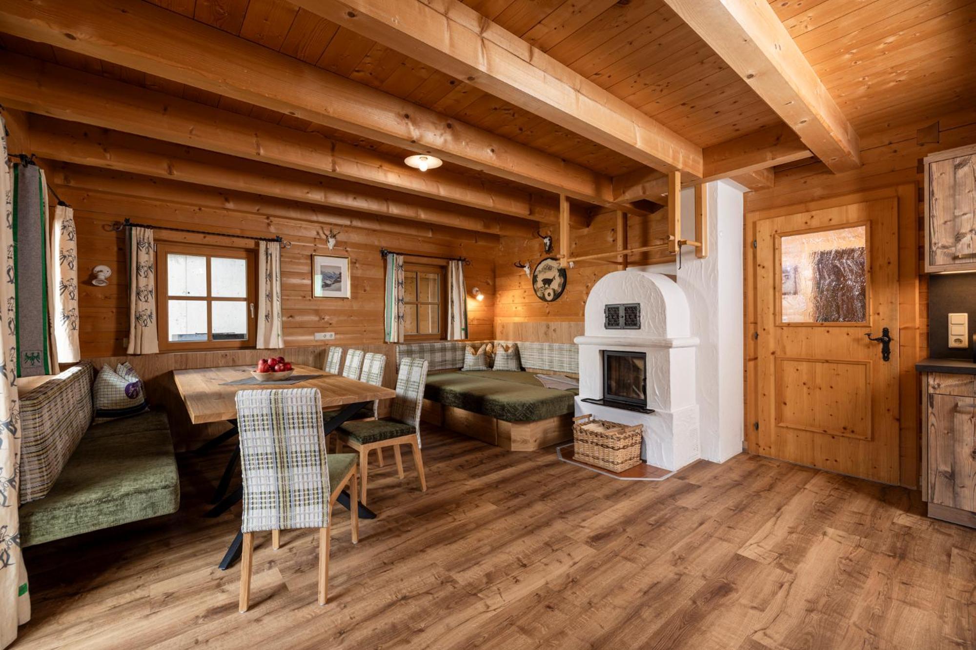 Family Lodge Maximilian Tux Extérieur photo